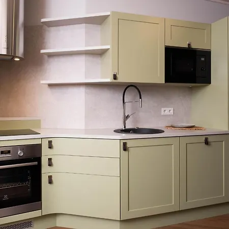 Spacious 2-bedroom